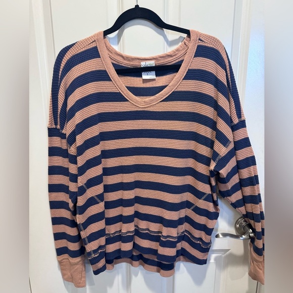 American eagle waffle knit top navy striped size Large - Picture 1 of 3